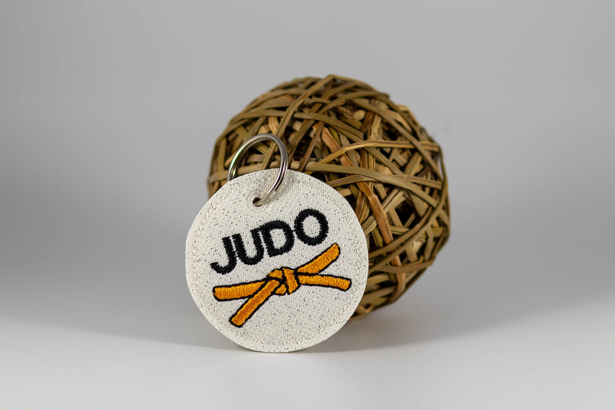 Kampfsportgürtel mit Schriftzug "Judo"